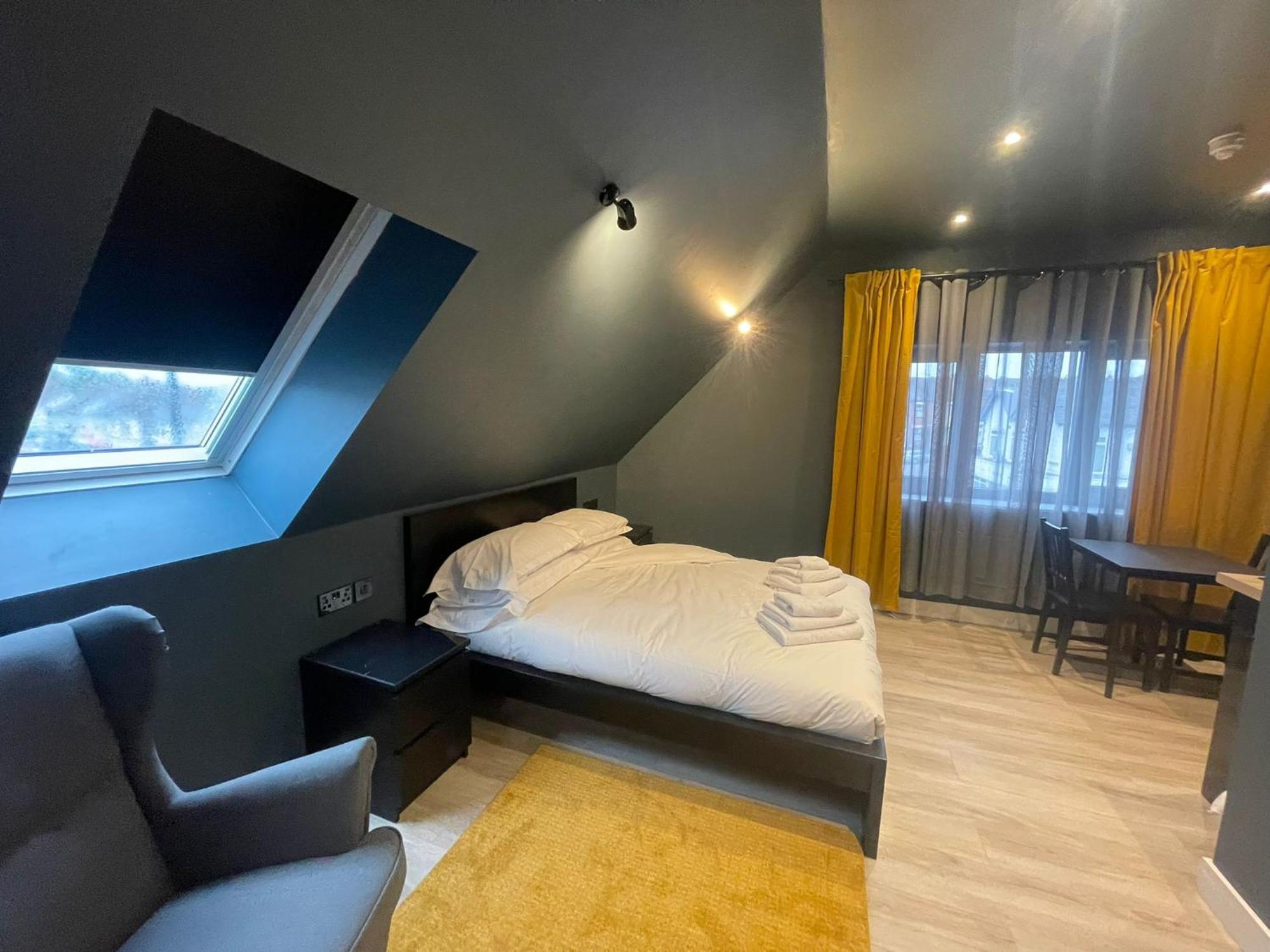 Sky City Apartments Coventry Eksteriør bilde